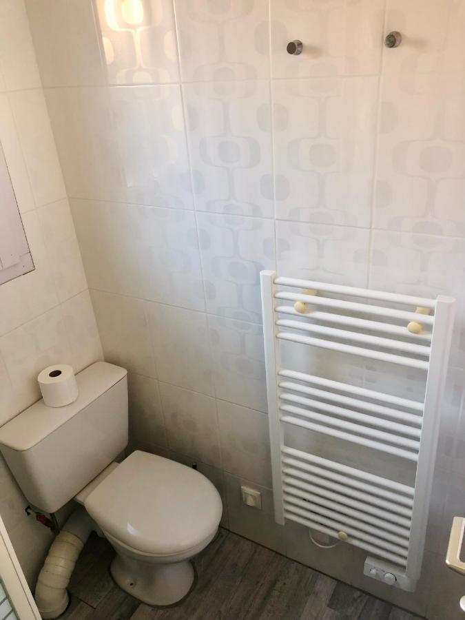 Appartement Duplex Lumineux Idealement Situe Арес Екстериор снимка