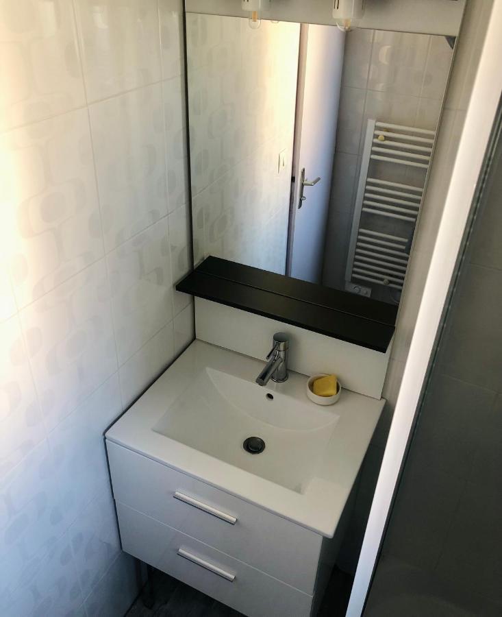 Appartement Duplex Lumineux Idealement Situe Арес Екстериор снимка